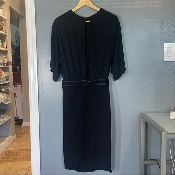 Givenchy Black Open Back Knee Length Tee Shirt Bodycon Viscose Dress Size 6 - Picture 15 of 16